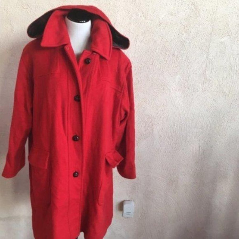 FORSTMAN RED HOODED WOOL PEACOAT